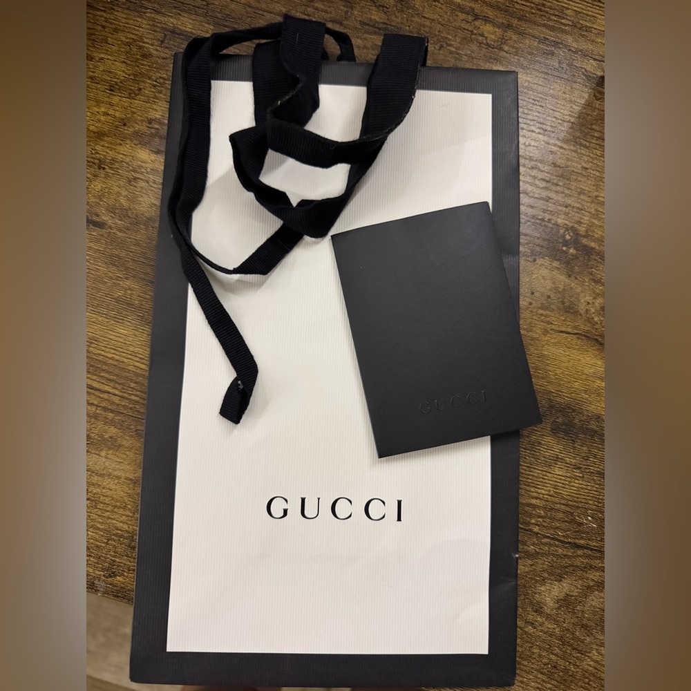 Gucci gift bag